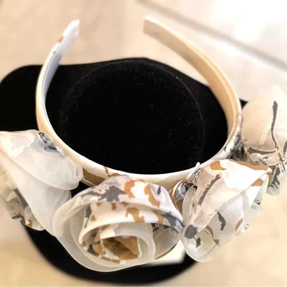 JANIE AND JACK FLORAL ROSETTE HEADBAND
